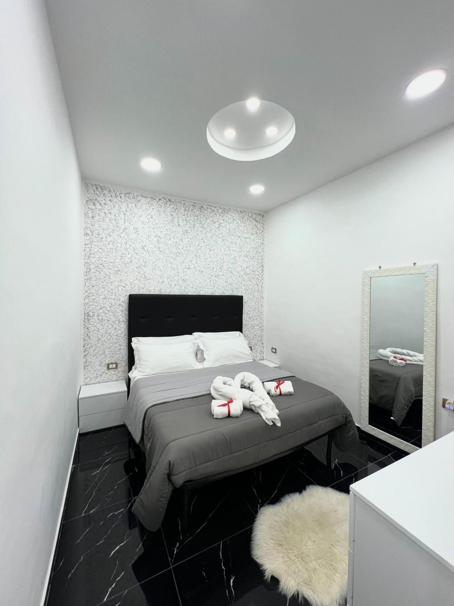 Luxury Home Catacombe Napoli ภายนอก รูปภาพ